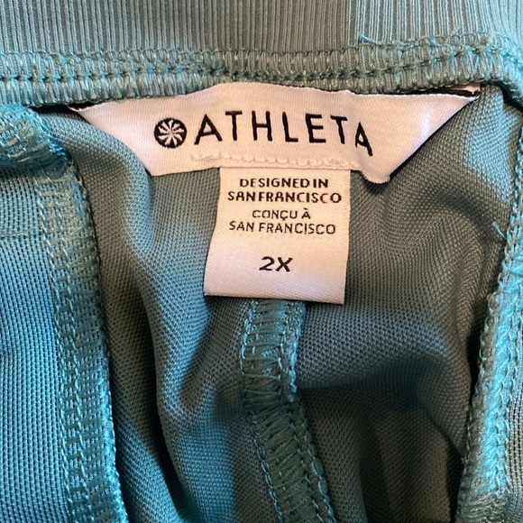 Athleta Pants Size 2X in Like New Condition - Picture 7 of 10